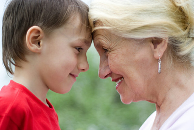 Как бабушка может усыновить внука и что для этого сделать